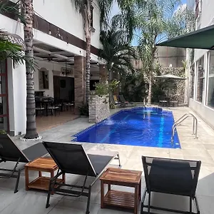 *** Hotel Patrimonial By Greenfield Ecuador