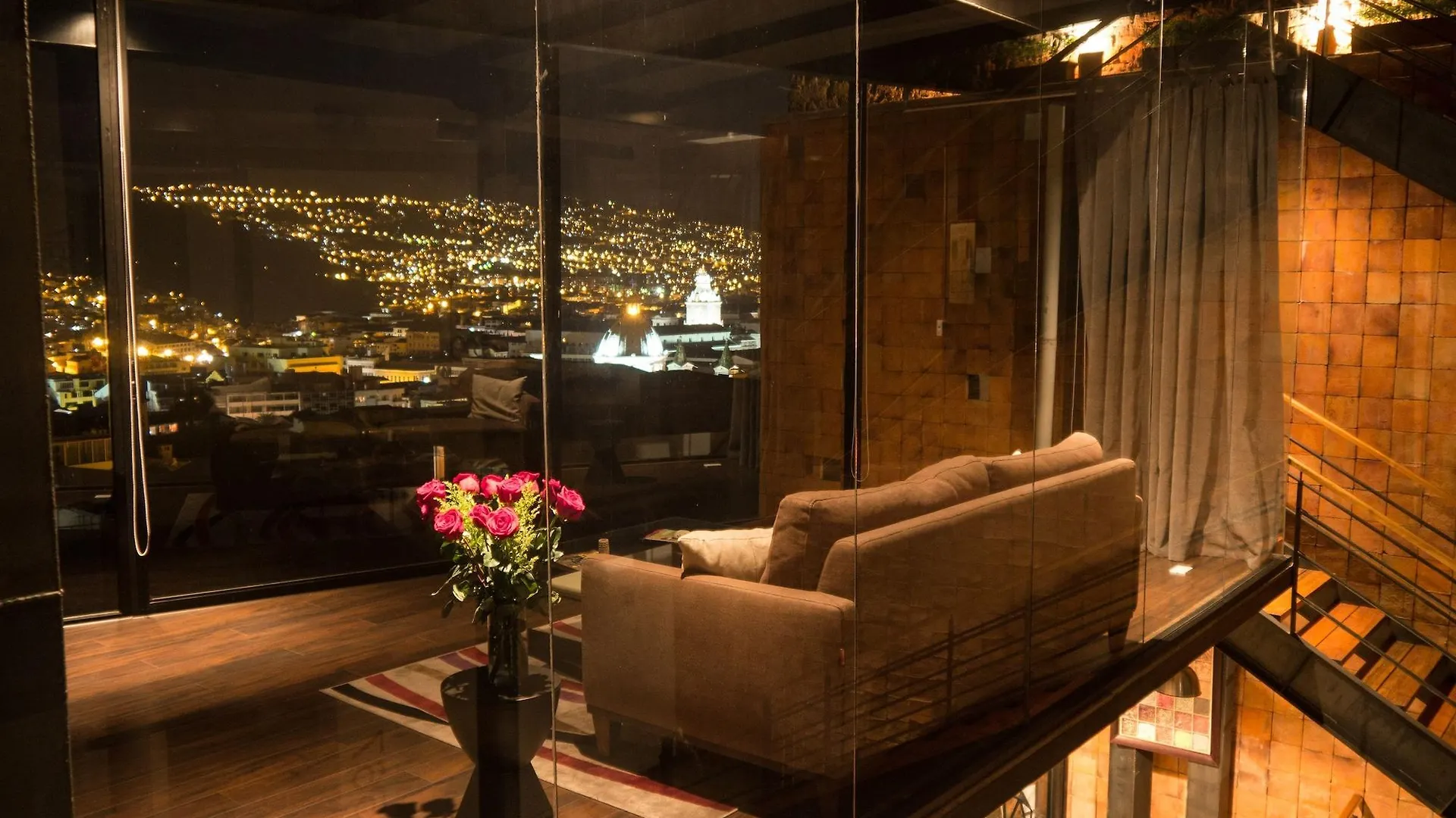 Hotel Casa Gardenia 키토