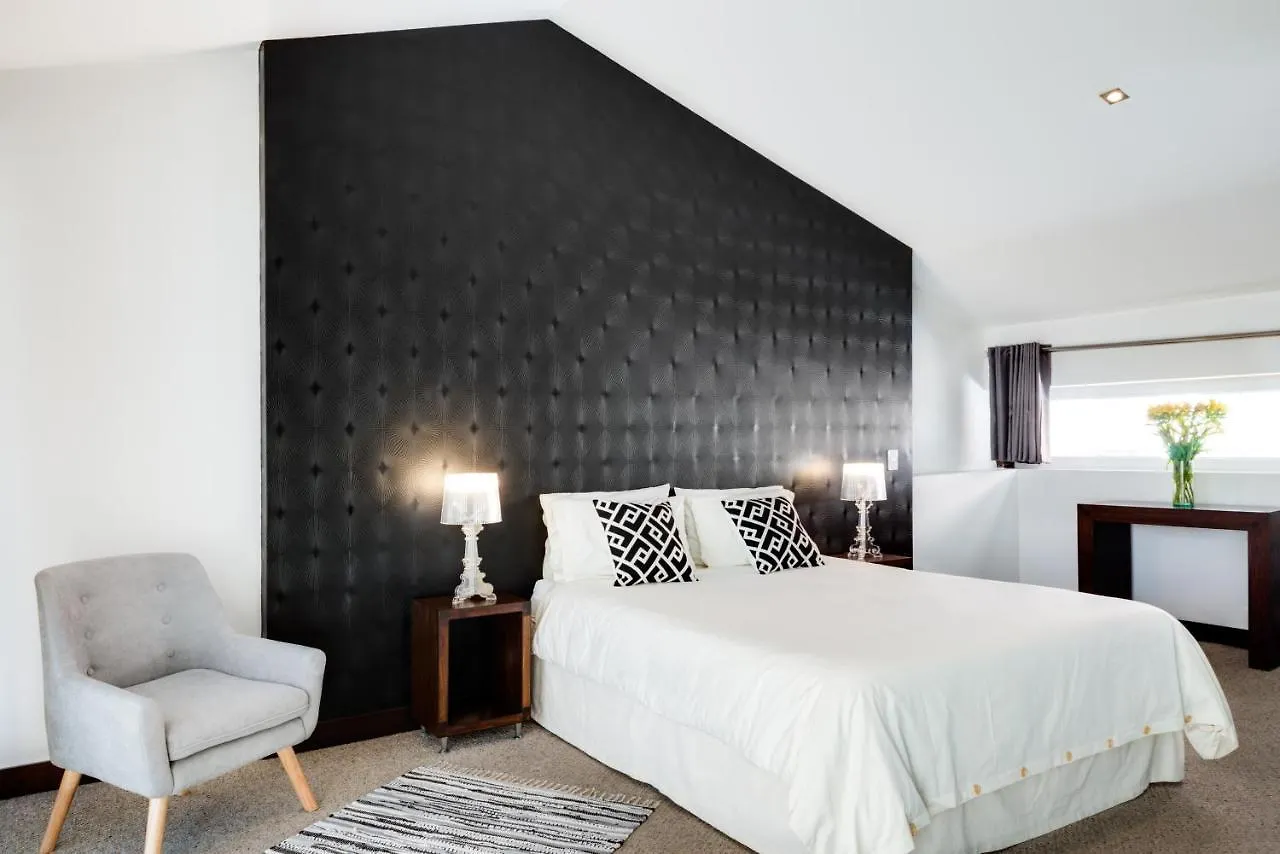Hotel Casa Gardenia 키토