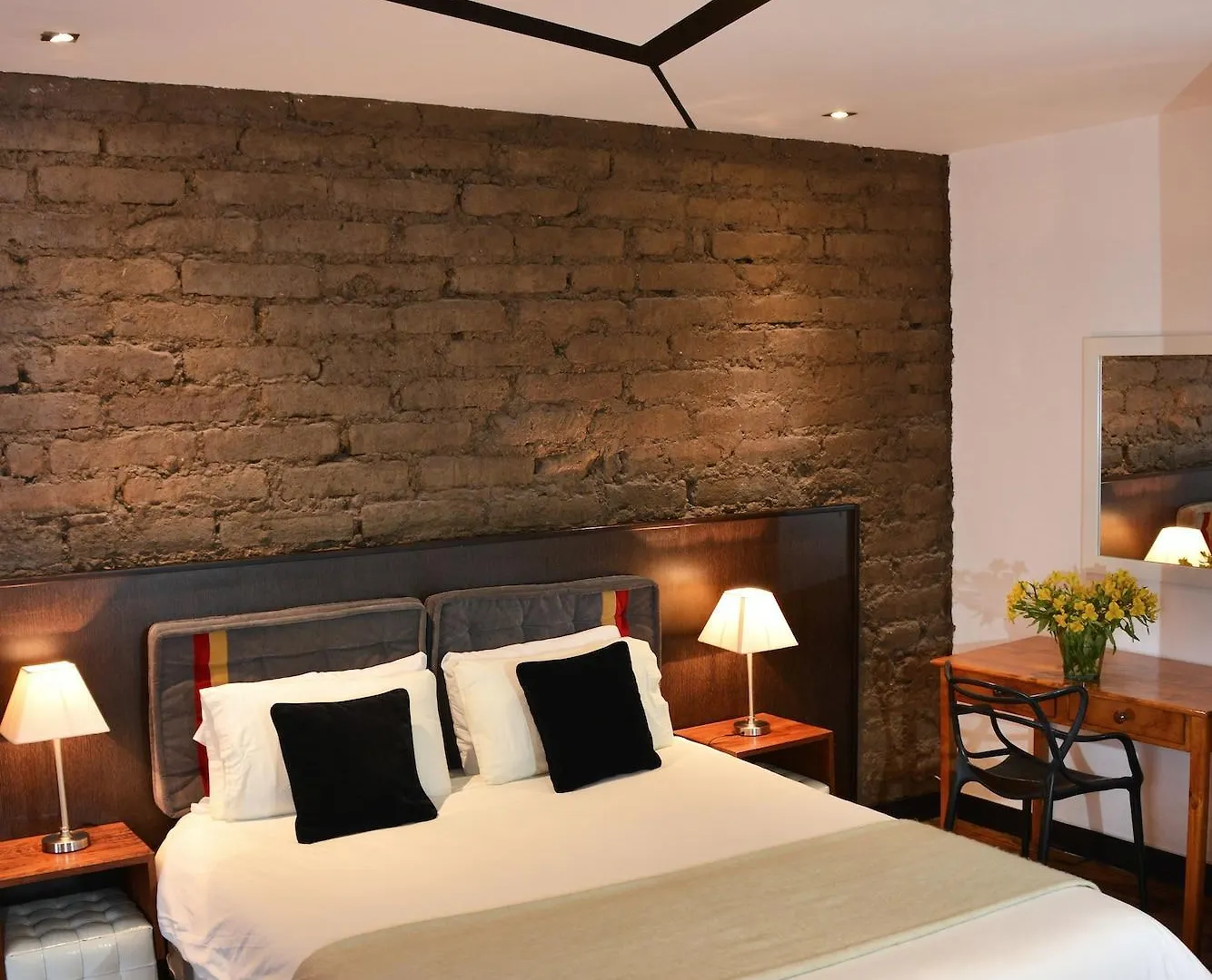 Hotel Casa Gardenia Quito 3*,