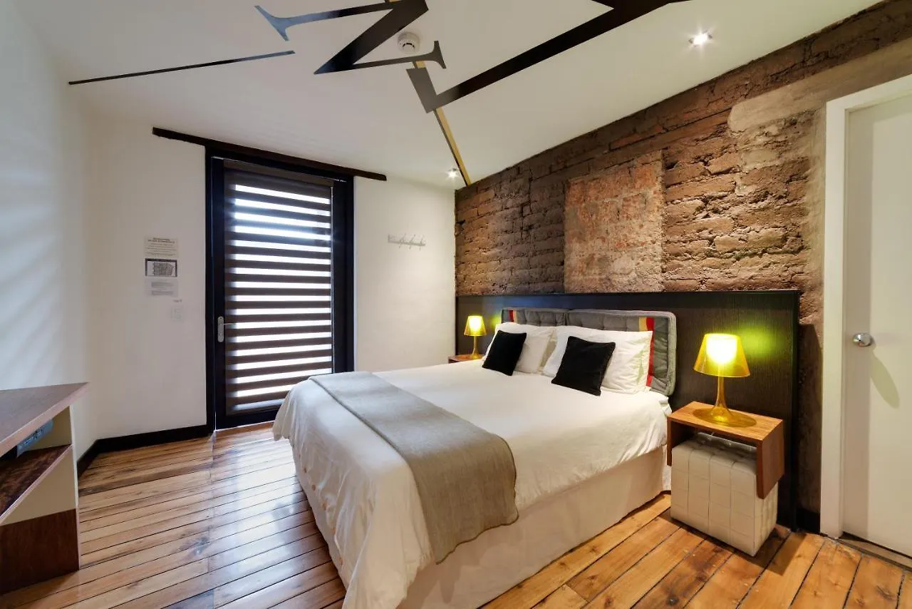 ***  Hotel Casa Gardenia Quito Ecuador
