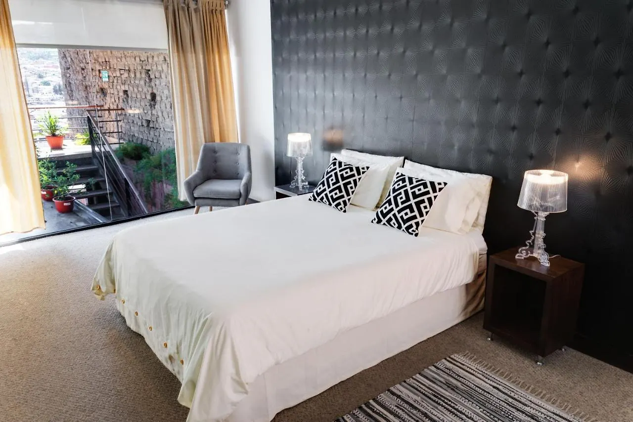 Hotel Casa Gardenia Quito